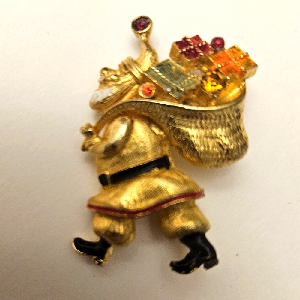 1960s Christmas Brooch Santa Presents Signed ART Gold Plated Enamel And Gemstone